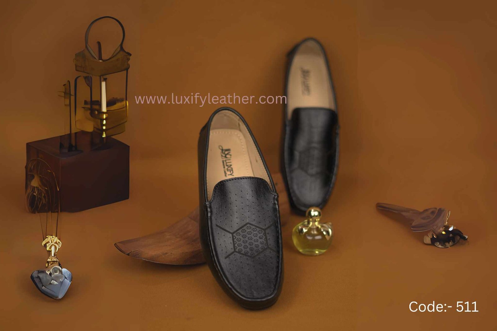 Leasercut Loafer Shoe -511